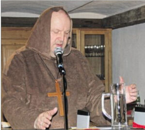 Bruder Barnabas, alias Rainer Fischer, nahm Politiker auf die Schippe